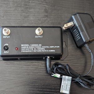 Monster Cable Signal Amplifier 75 Ohm 1 Ghz, 60 Hz Black Carded